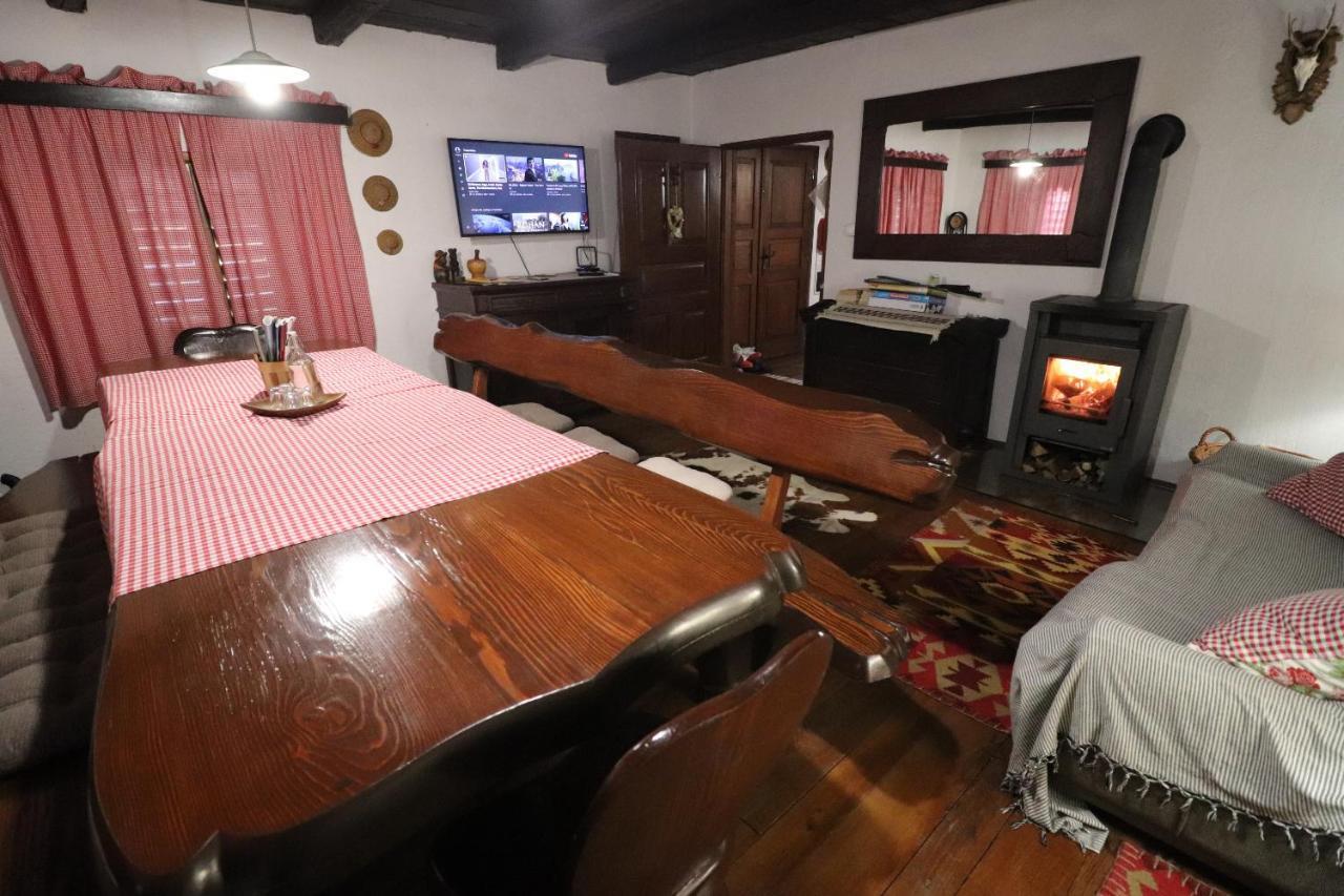 Villa Pepeljuga Kuca Za Odmor Vizovlje Exteriér fotografie