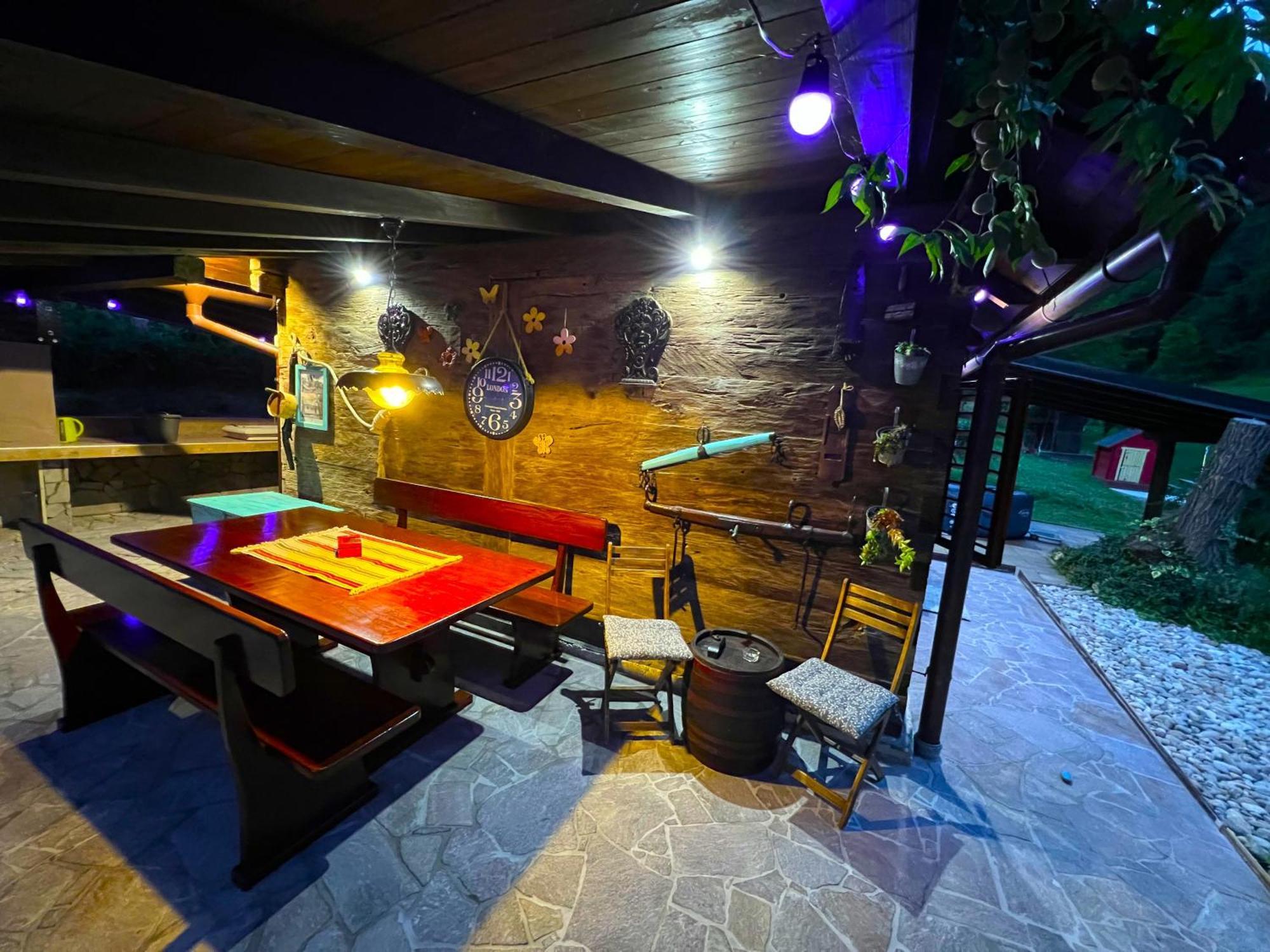 Villa Pepeljuga Kuca Za Odmor Vizovlje Exteriér fotografie